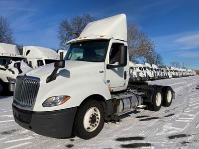 International LT625 Day Cab Truck - 400HP, 10 Speed Automatic