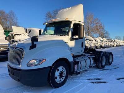 International LT625 Day Cab Truck - 400HP, 10 Speed Automatic