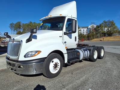 International LT625 Day Cab Truck - 400HP, 10 Speed Automatic
