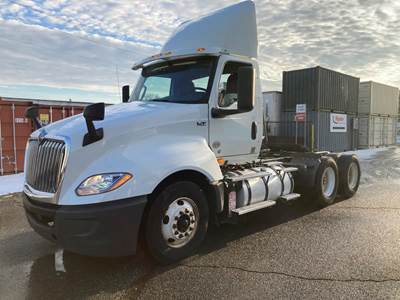 International LT625 Day Cab Truck - 400HP, 10 Speed Automatic