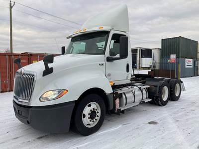 International LT625 Day Cab Truck - 400HP, 10 Speed Automatic