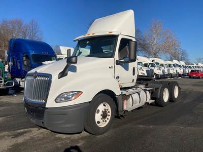 International LT625 Day Cab Truck - 400HP, 10 Speed Automatic