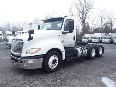 International LT625 Day Cab Truck - 400HP, 10 Speed Automatic
