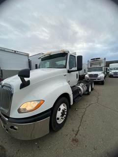 International LT625 Day Cab Truck - 400HP, 10 Speed Automatic