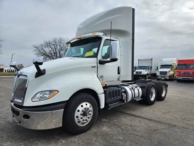International LT625 Day Cab Truck - 450HP, 10 Speed Automatic
