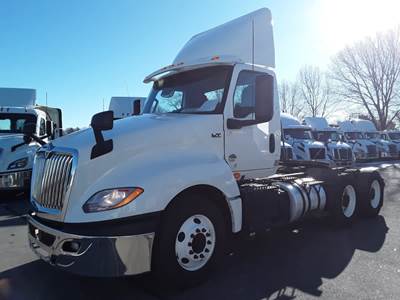 International LT625 Day Cab Truck - 400HP, 10 Speed Automatic