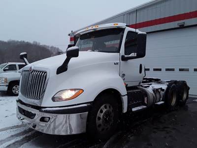International LT625 Day Cab Truck - 500HP, 13 Speed Automatic