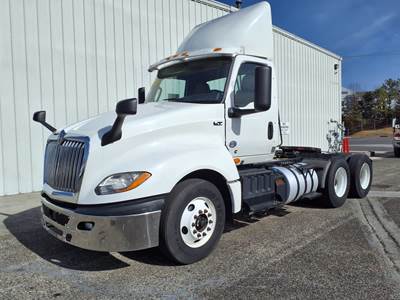 International LT625 Day Cab Truck - 400HP, 10 Speed Automatic