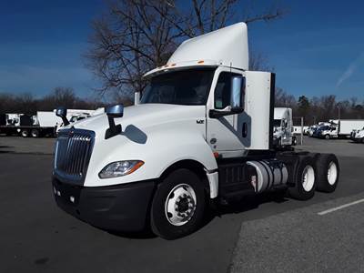 International LT625 Day Cab Truck - 450HP, 10 Speed Automatic