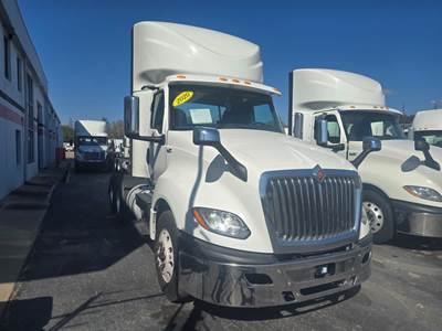 International LT625 Day Cab Truck - 400HP, 10 Speed Automatic