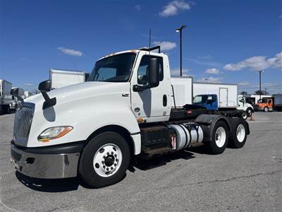 International LT625 Day Cab Truck - 400HP, 10 Speed Manual