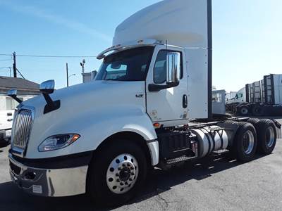 International LT625 Day Cab Truck - 400HP, 10 Speed Automatic