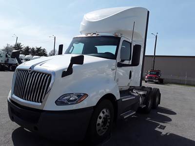 International LT625 Day Cab Truck - 400HP, 12 Speed Automatic