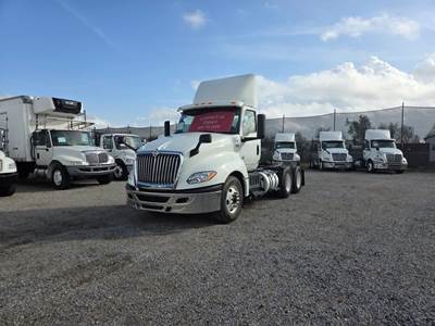 International LT625 Day Cab Truck - 400HP, 10 Speed Automatic