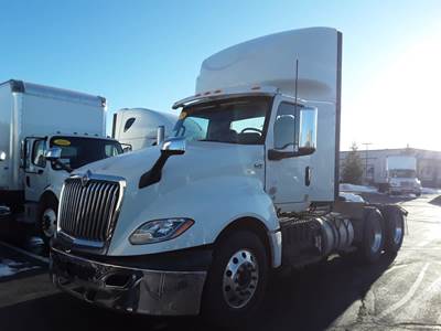 International LT625 Day Cab Truck - 400HP, 10 Speed Automatic