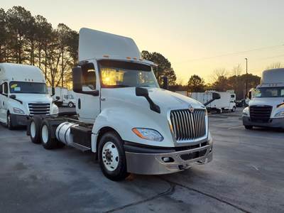 International LT625 Day Cab Truck - 400HP, 10 Speed Automatic