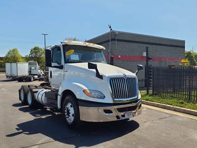 International LT625 Day Cab Truck - 430HP, 10 Speed Automatic
