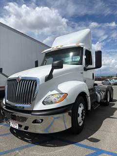 International LT625 Day Cab Truck - 400HP, 10 Speed Automatic