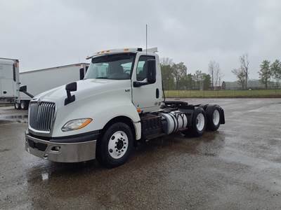 International LT625 Day Cab Truck - 400HP, 10 Speed Automatic