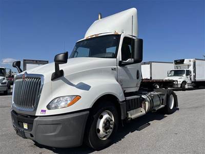International LT625 Single Axle Day Cab Truck - 400HP, 10 Speed Manual