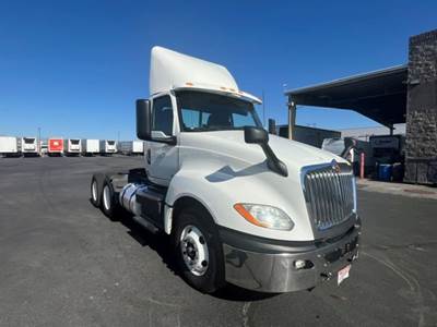 International LT625 Day Cab Truck - 400HP, 10 Speed Automatic