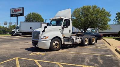 International LT625 Day Cab Truck - 450HP, 12 Speed Automatic