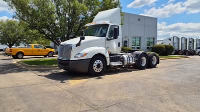 International LT625 Day Cab Truck - 450HP, 12 Speed Automatic