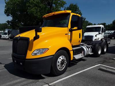 International LT625 Day Cab Truck - 400HP, 10 Speed Automatic