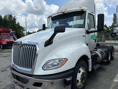 International LT625 Day Cab Truck - 400HP, 10 Speed Automatic