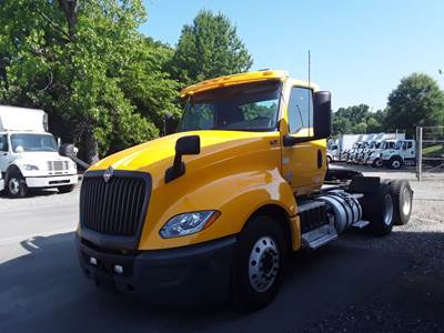 International LT625 Day Cab Truck - 400HP, 10 Speed Automatic