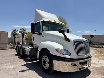 International LT625 Day Cab Truck - 400HP, 10 Speed Automatic