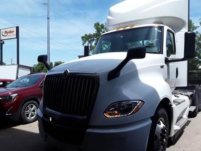 International LT625 Day Cab Truck - 450HP, 12 Speed Automatic