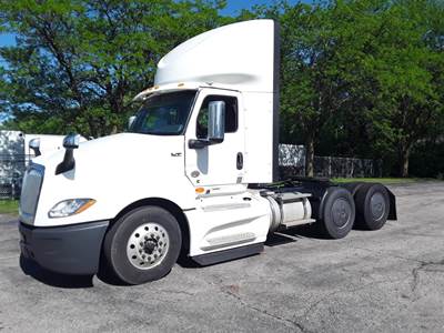 International LT625 Day Cab Truck - 450HP, 12 Speed Automatic