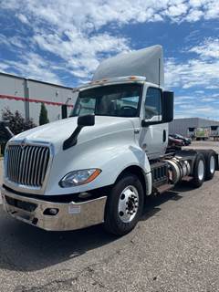 International LT625 Day Cab Truck - 430HP, 10 Speed Automatic