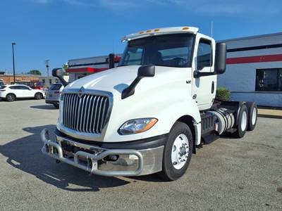 International LT625 Day Cab Truck - 430HP, 10 Speed Automatic