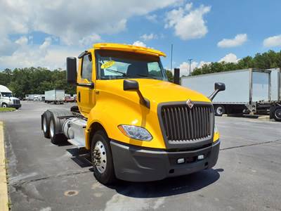 International LT625 Day Cab Truck - 400HP, 10 Speed Automatic