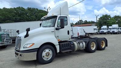 International LT625 Day Cab Truck - 450HP, 12 Speed Automatic