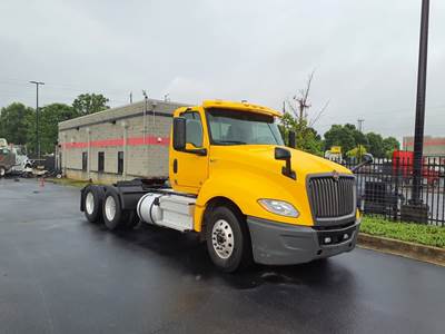 International LT625 Day Cab Truck - 400HP, 10 Speed Automatic