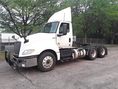 International LT625 Day Cab Truck - 400HP, 10 Speed Automatic