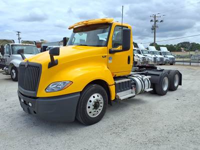 International LT625 Day Cab Truck - 400HP, 10 Speed Automatic