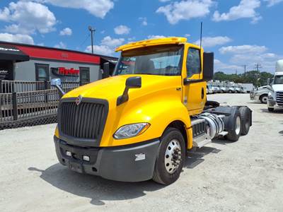 International LT625 Day Cab Truck - 400HP, 10 Speed Automatic