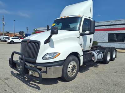 International LT625 Day Cab Truck - 400HP, 10 Speed Automatic