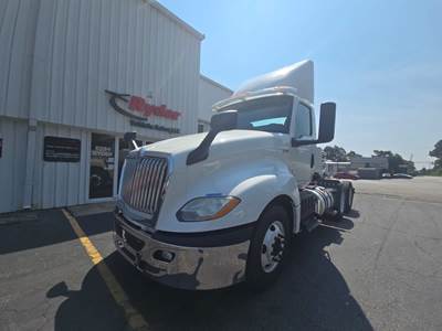 International LT625 Day Cab Truck - 400HP, 10 Speed Automatic