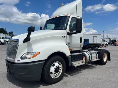 International LT625 Single Axle Day Cab Truck - 400HP, 10 Speed Manual