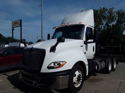 International LT625 Day Cab Truck - 400HP, 10 Speed Automatic