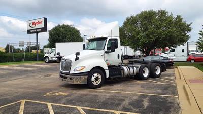 International LT625 Day Cab Truck - 450HP, 12 Speed Automatic