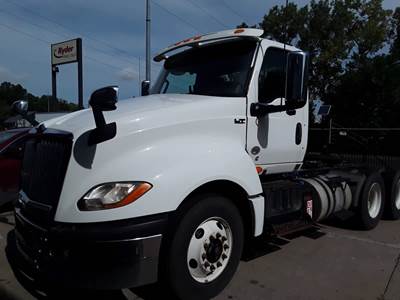 International LT625 Day Cab Truck - 450HP, 12 Speed Automatic