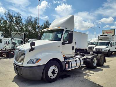 International LT625 Day Cab Truck - 400HP, 12 Speed Automatic