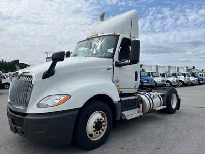 International LT625 Single Axle Day Cab Truck - 400HP, 10 Speed Manual