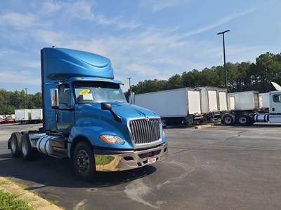 International LT625 Day Cab Truck - 450HP, 12 Speed Automatic